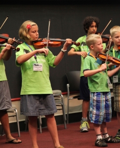 Violin players at Austin Suzuki Institute